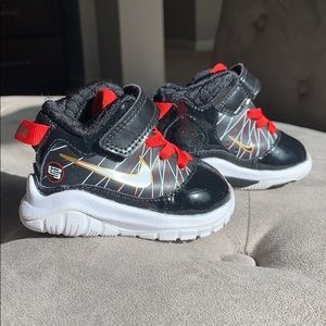 Infant Lebron Sneakers 2c